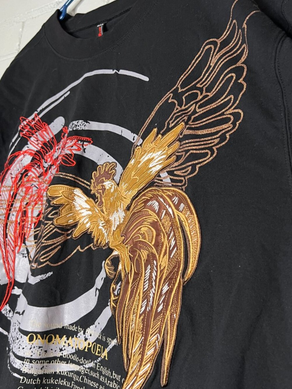 Vintage Raw Blue Embroidered Gold and Red Short Sleeve Graphic Tee Size 2XL - Picture 5 of 12